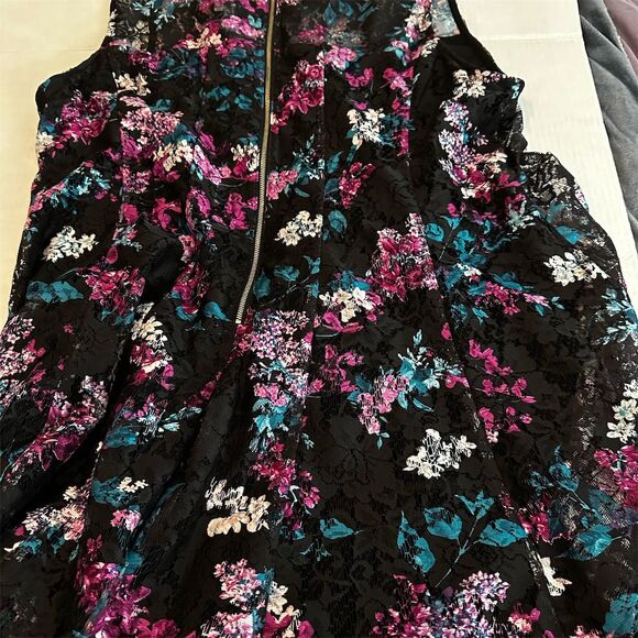 Lane Bryant Black Floral Lace Overlay Sleeveless Mini Dress Women's Size 22/24 - Picture 5 of 6